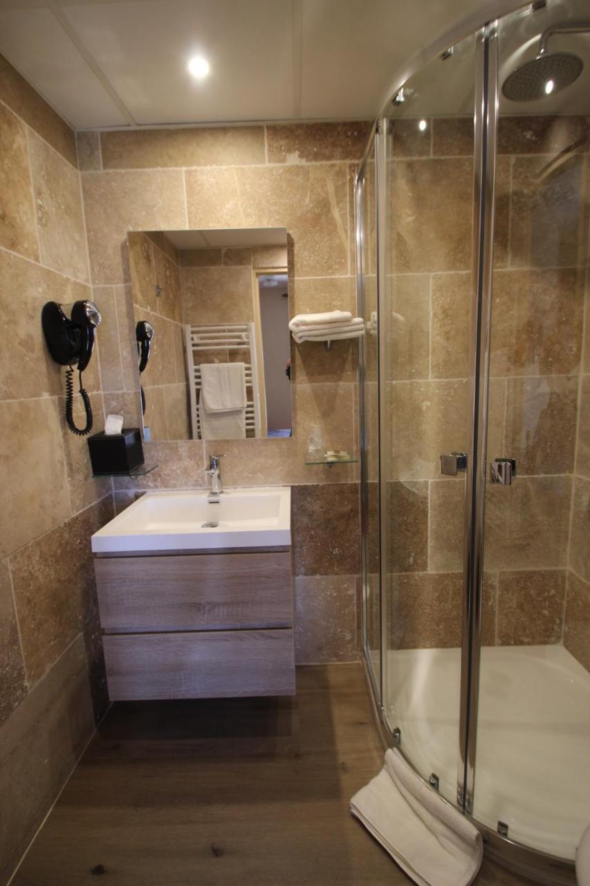 Hotel Le Valaurie Saint-Nazaire  Eksteriør billede